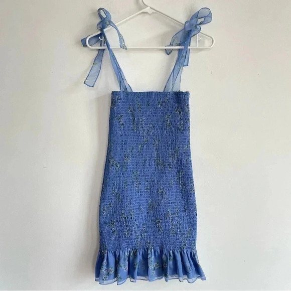 Amanda Uprichard x Revolve Amara Smocked Mini Dress Floral Blue Sundress Petite - Picture 4 of 12